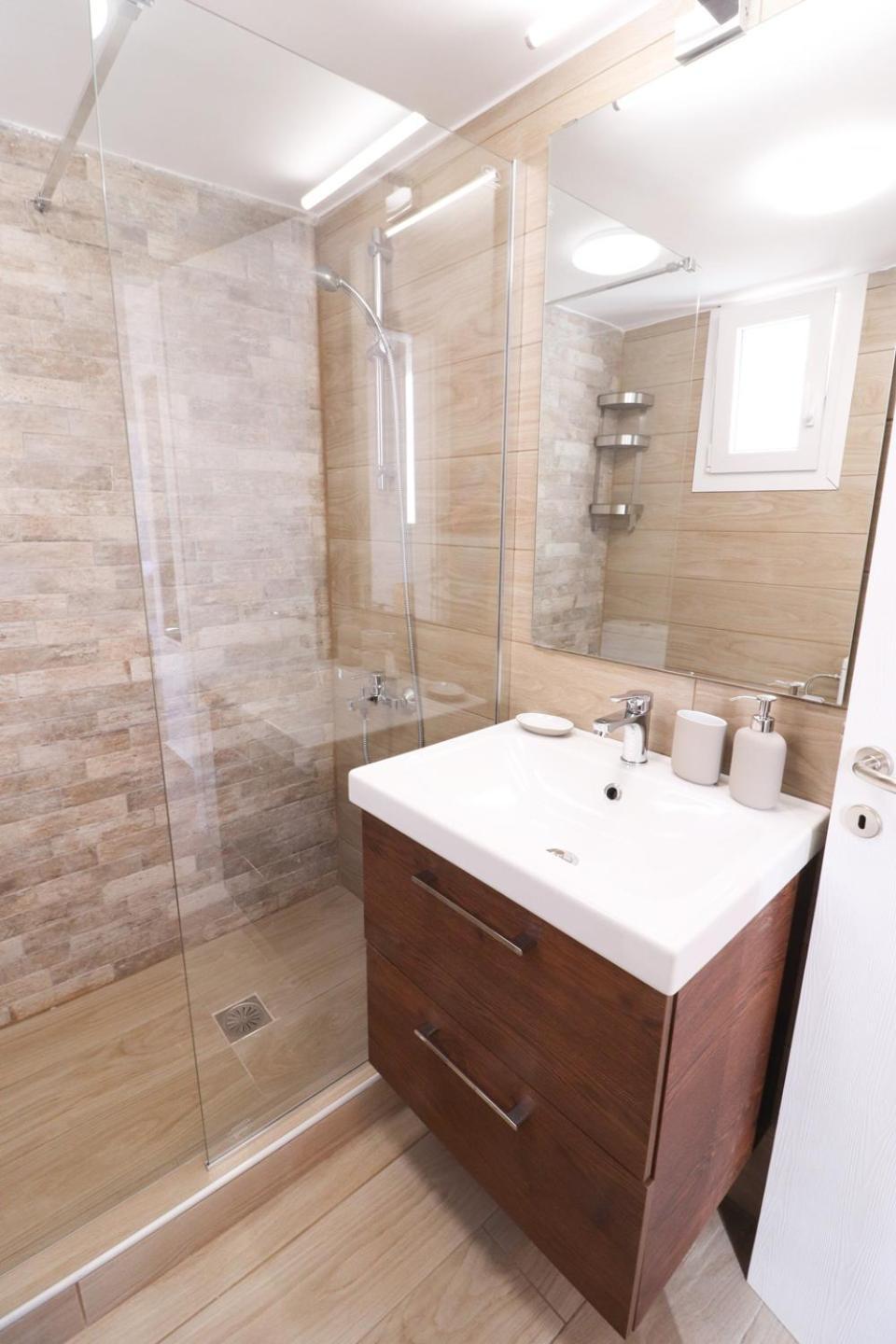 Emilia Suites Ermupoli Exteriér fotografie