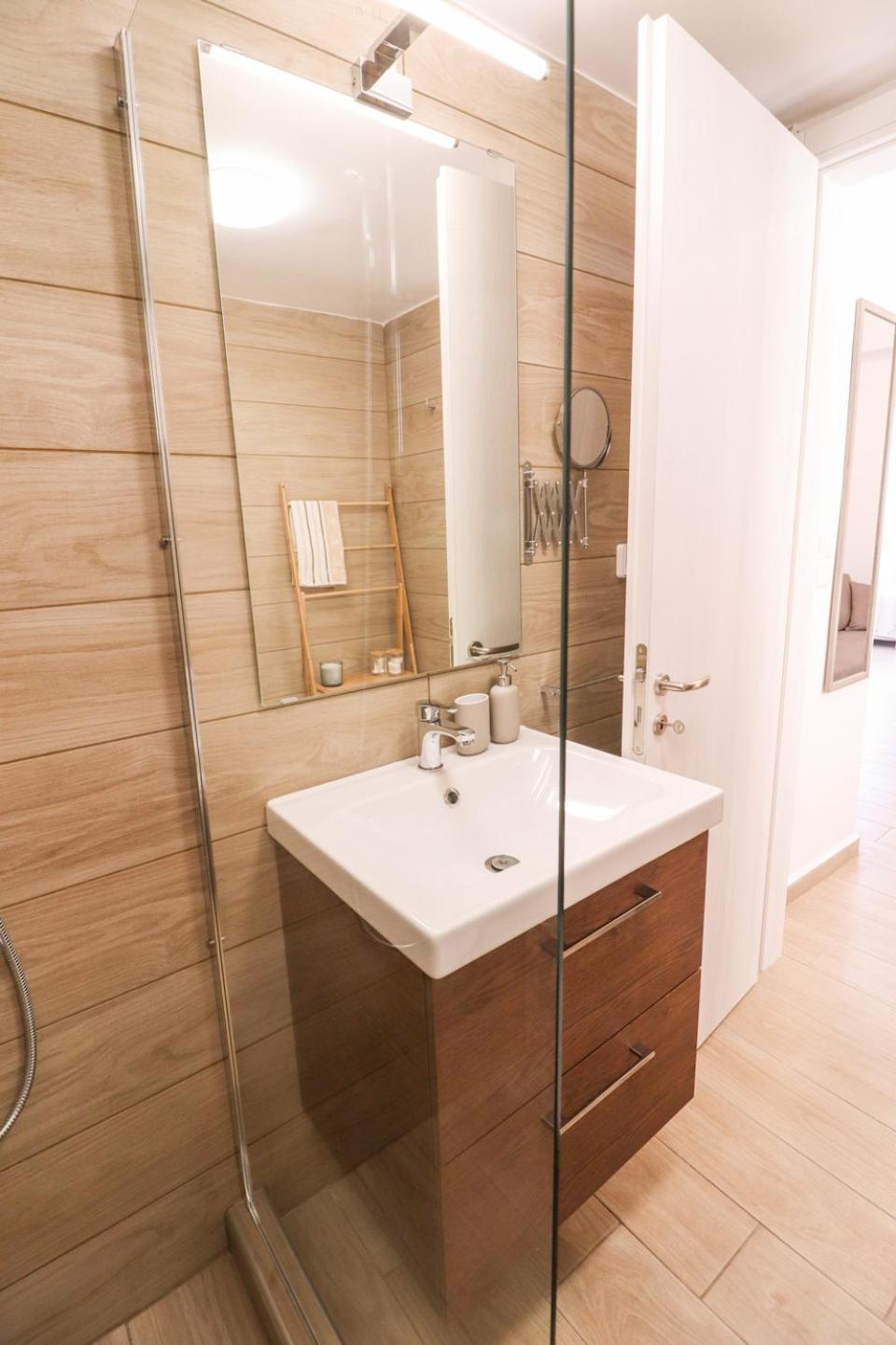 Emilia Suites Ermupoli Exteriér fotografie