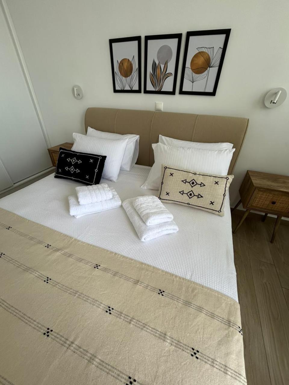 Emilia Suites Ermupoli Exteriér fotografie