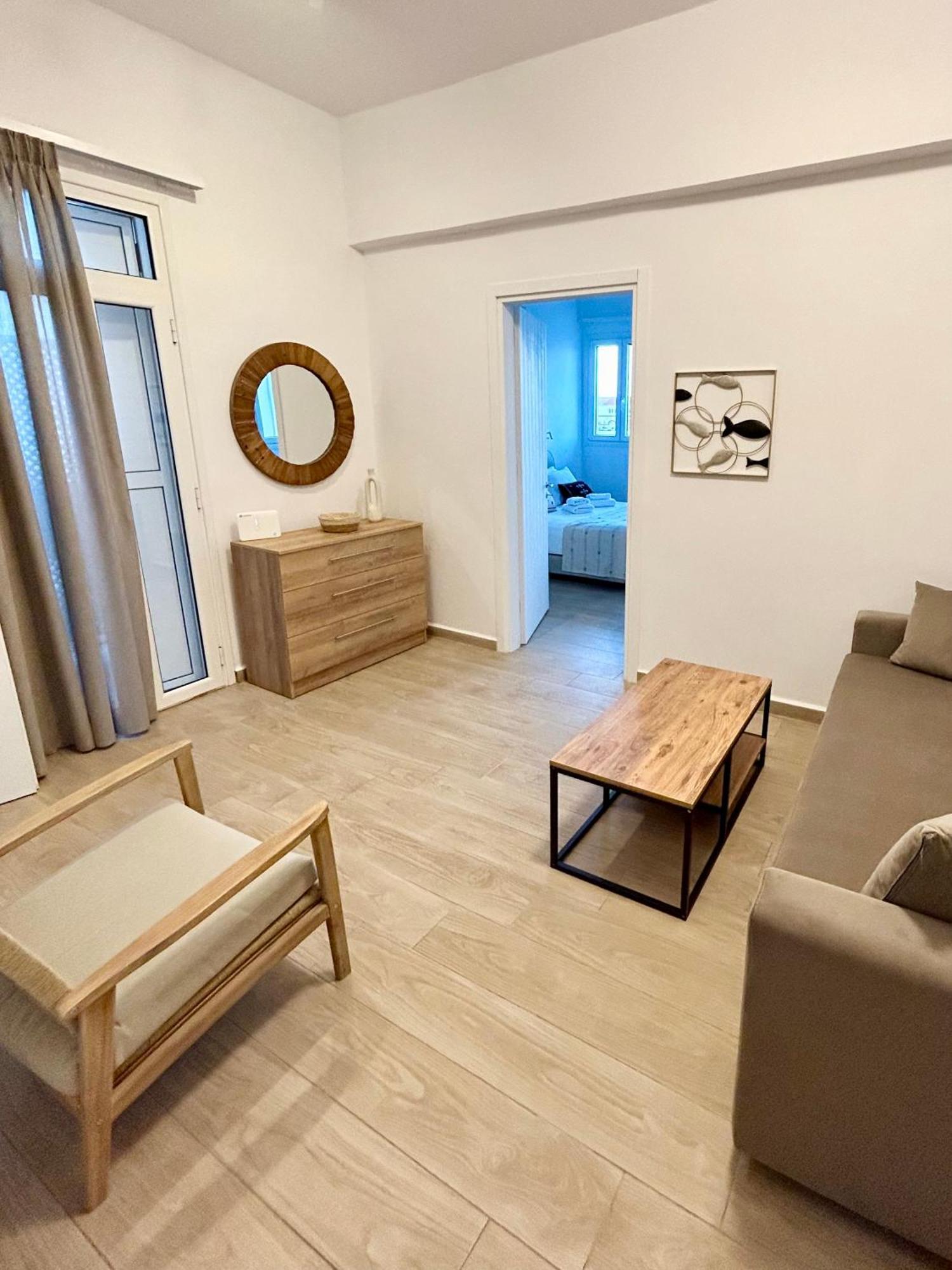 Emilia Suites Ermupoli Exteriér fotografie